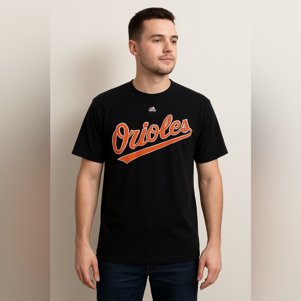 Majestic MLB Baltimore Orioles Adam Jones #10 Player T-Shirt | Size Medium